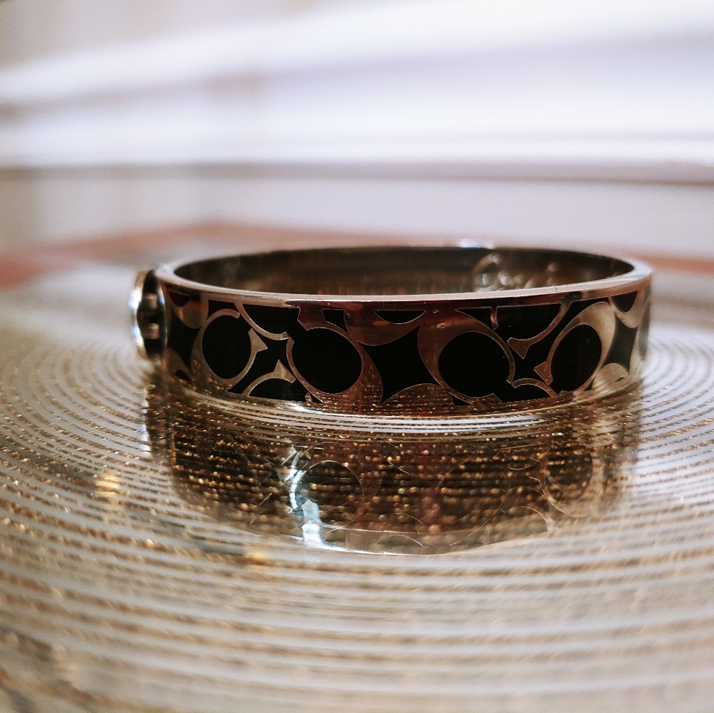 Coach Bracelet - Picture 7 of 8